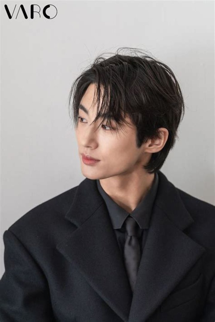 Lee Sang Woo Height, Weight, Net Worth, Age, Birthday, Wikipedia, Who, Nationality, Biography