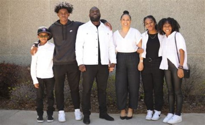 Lena Chase - Age, Family, Bio