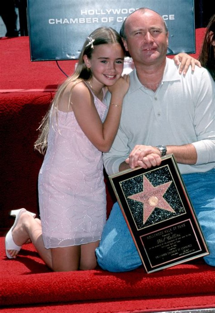 Lily Collins in lacy white Houghton in Canada: dramatic or boring?