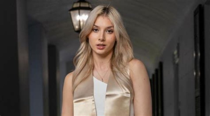 Lina Belfiore Height, Weight, Net Worth, Age, Birthday, Wikipedia, Who, Nationality, Biography