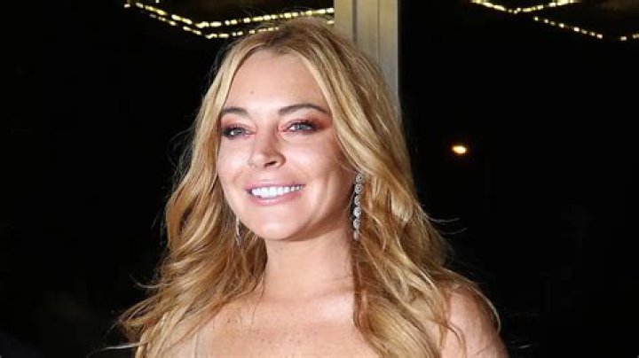 Lindsay Lohan opened a Club LOHAN in Greece which has a VVIP section