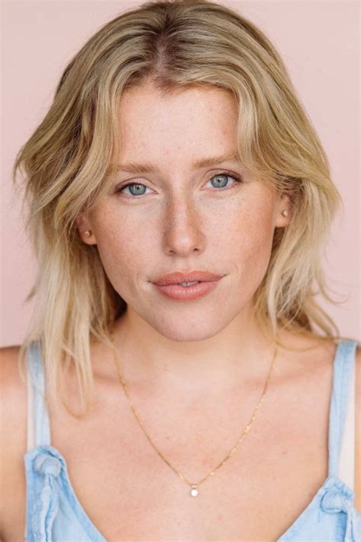 Lindsley Register - Age, Family, Bio