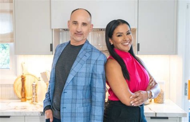 Logan Visentin is the only son of David Visentin and Krista Visentin!