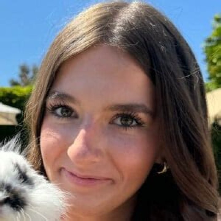 Lola Case - Age, Family, Bio