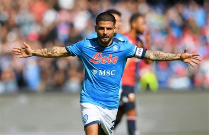 Lorenzo Insigne Height, Weight, Net Worth, Age, Birthday, Wikipedia, Who, Nationality, Biography