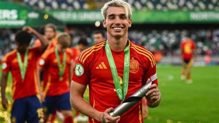 Lucas Bravo Net Worth - Wiki, Age, Weight and Height, Relationships, Family, and More