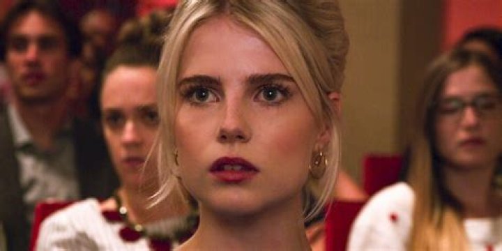 Lucy Boynton in Erdem at the SAGs: one of the worst dressed or kind of cool?