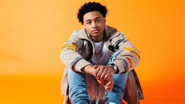 Luh Kel Bio (Wiki) 
