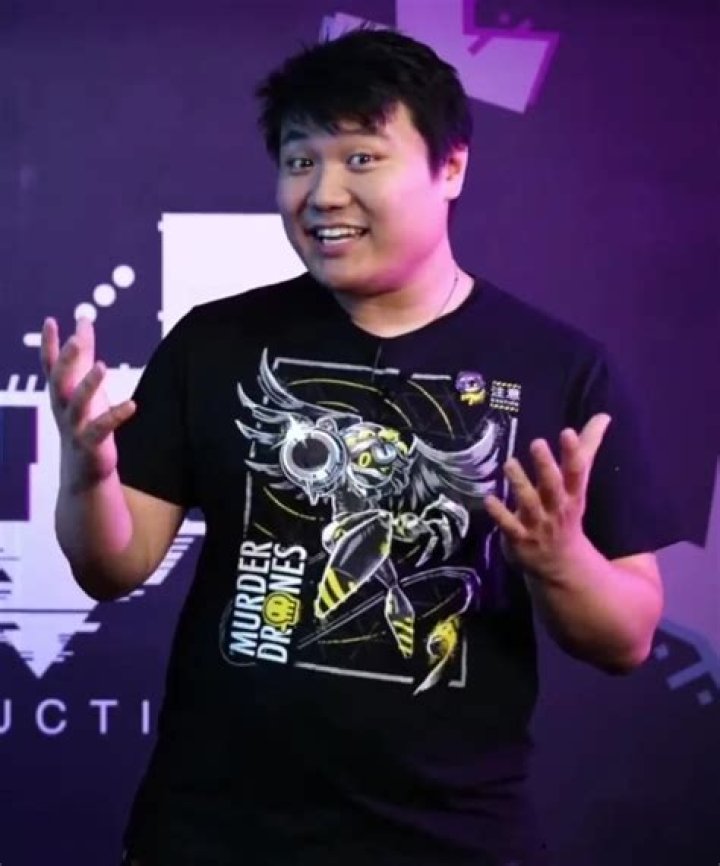 
Luke Lerdwichagul Height, Weight, Net Worth, Age, Birthday, Wikipedia, Who, Nationality, Biography 