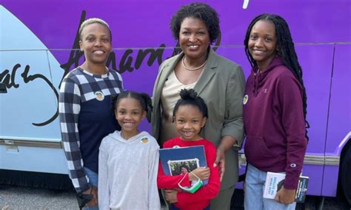 
Mac Etienne Parents: Who Are Henry Etienne And Heather Black? Age Gap And Family 