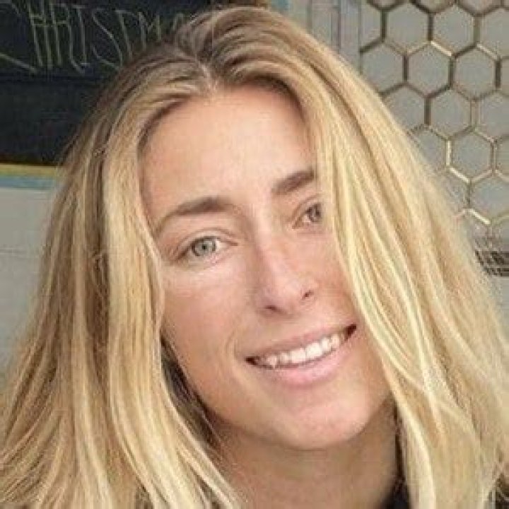 Mackie Albertson - Age, Family, Bio