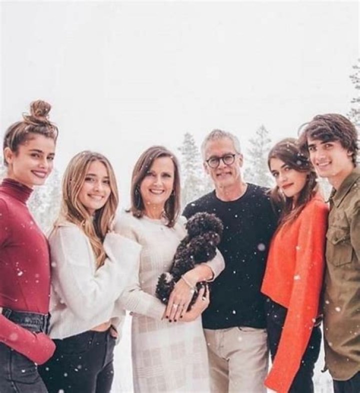 Mackinley Hill - Age, Family, Bio