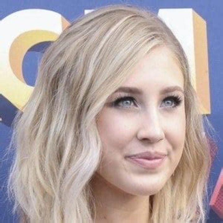 Maddie Marlow - Age, Family, Bio