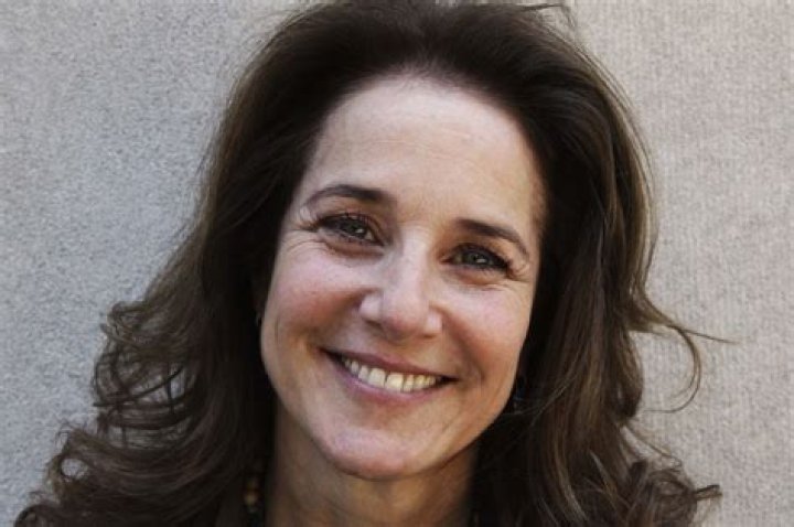 Madolyn Smith Osborne Net Worth - Wiki, Age, Weight and Height, Relationships, Family, and More