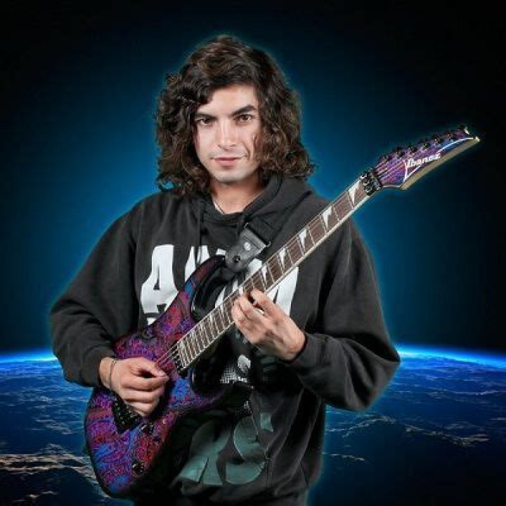 Mario Camarena - Age, Family, Bio