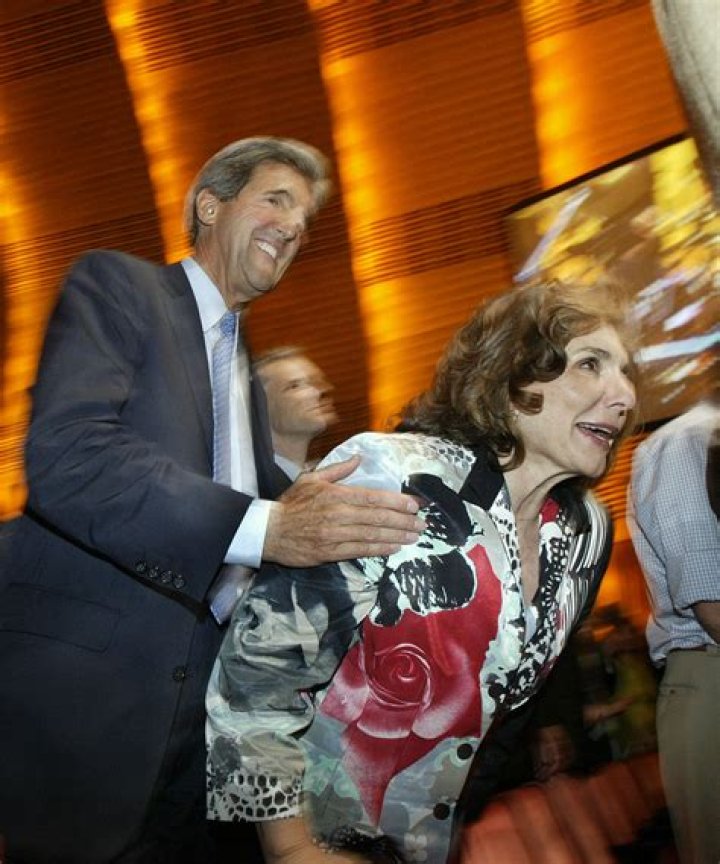 Martine Rothblatt Net Worth - Wiki, Age, Weight and Height, Relationships, Family, and More