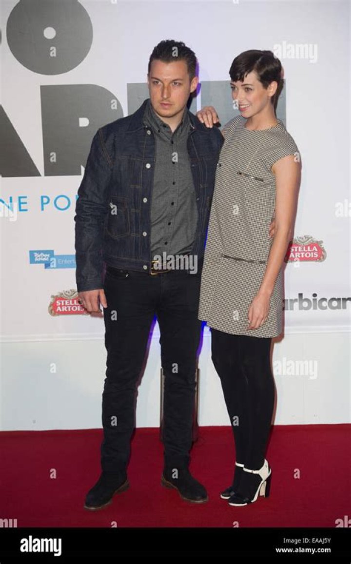 
Matt Helders Height, Weight, Net Worth, Age, Birthday, Wikipedia, Who, Nationality, Biography 