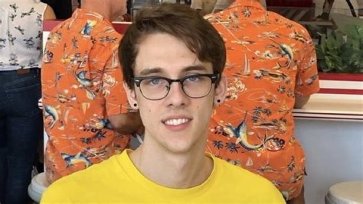 Matt Watson (YouTube Star Born 1996) - Age, Family, Bio | Famous Birthdays