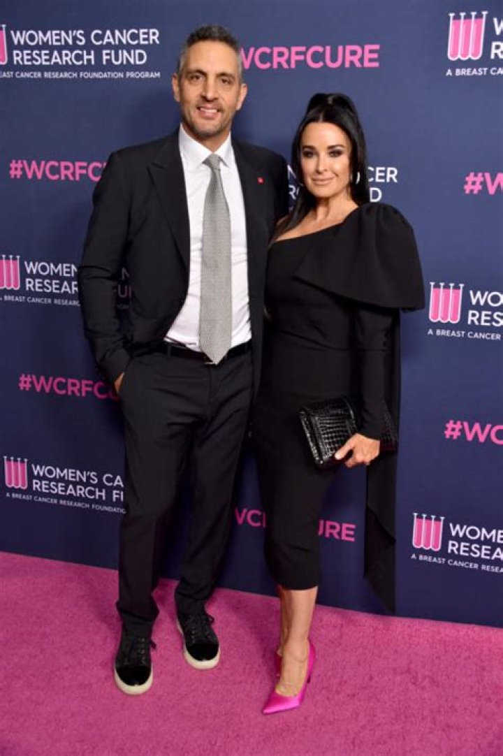 Mauricio Umansky Opens Up About Rocky Relationship With Rick And Kathy Hilton