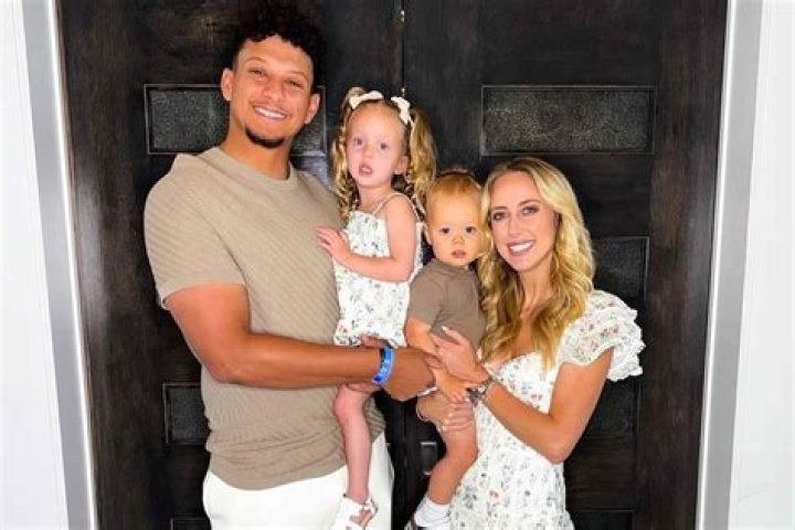 Meet Brittany Mahomes Parents Scott And Diana: Siblings And Family Tree