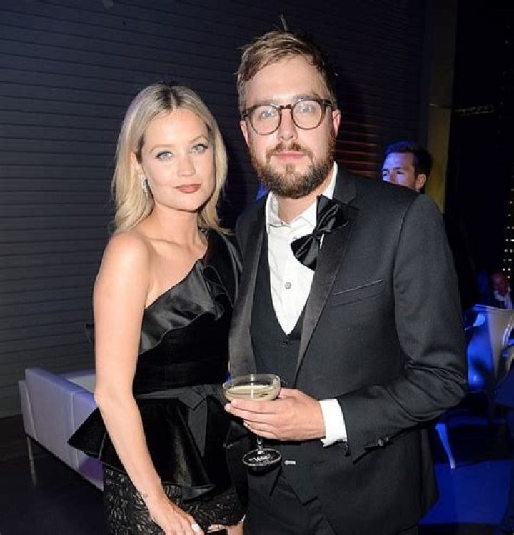 Meet Iain Stirling- Scottish Comedian Engaged to Irish Tv Presenter Laura Whitmore