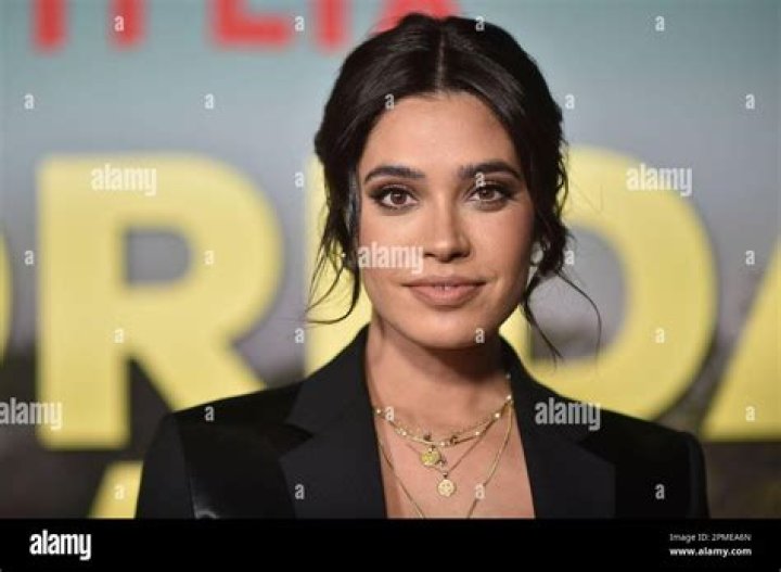 Meet Otmara Marrero - 15 Facts About ''StartUp'' Actress