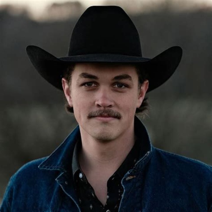 Megan Brooks - Age, Family, Bio