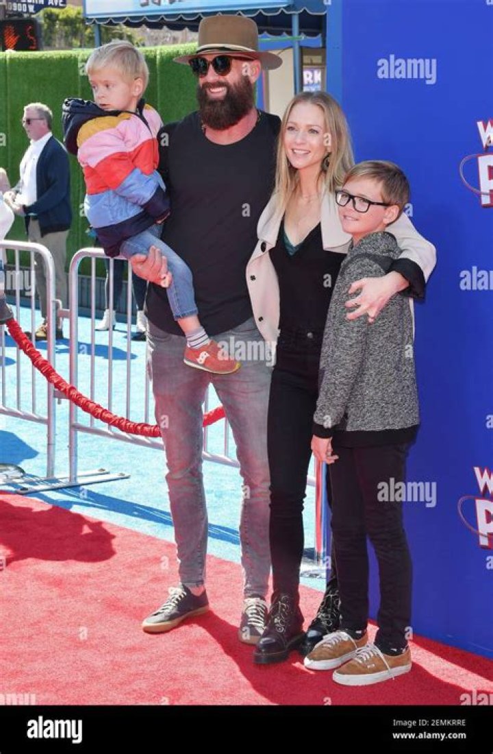 Mekhai Allan Andersen Bio (Wiki) 