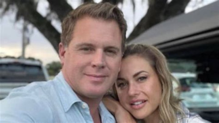 Memphis Garrett and Christmas Abbott are officially together announcing engagement!