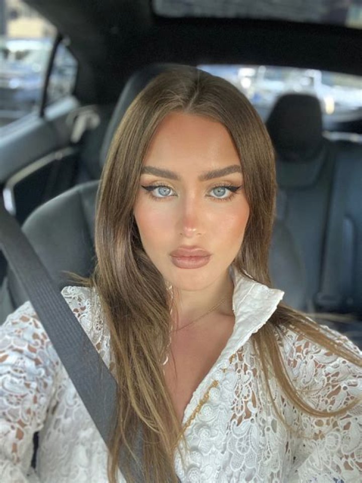 
Mia Dio Height, Weight, Net Worth, Age, Birthday, Wikipedia, Who, Nationality, Biography 