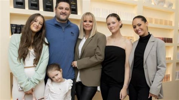 Mia Fevola - Age, Family, Bio