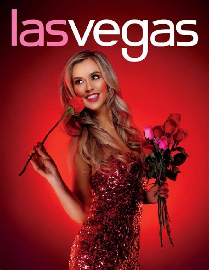 Michael Phelps is dating Las Vegas cocktail waitress