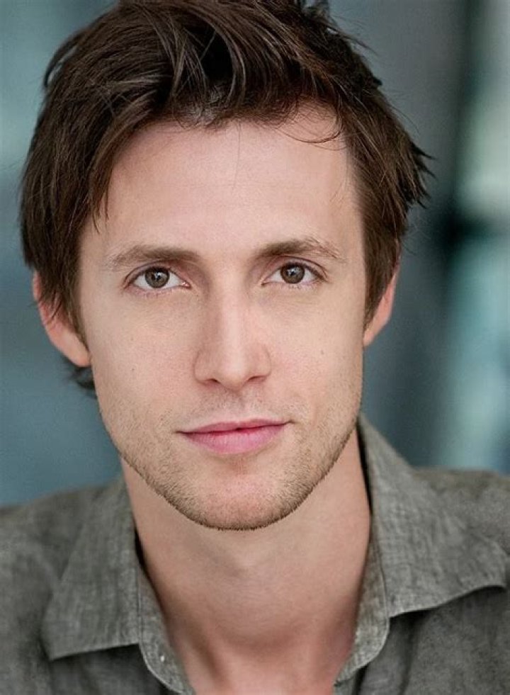 Michael Shenefelt Height, Weight, Net Worth, Age, Birthday, Wikipedia, Who, Nationality, Biography