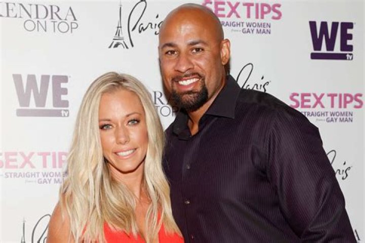 Michael Vick gets Kendra Wilkinson’s husband Hank Baskett fired