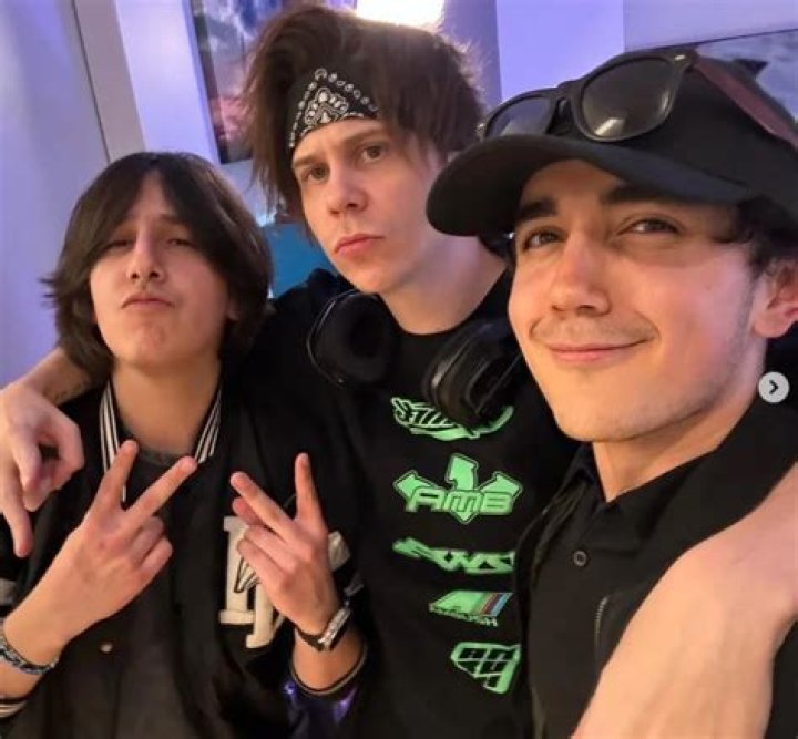 
Missa Sinfonia Height, Weight, Net Worth, Age, Birthday, Wikipedia, Who, Nationality, Biography 