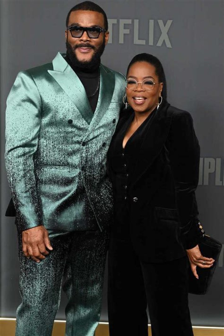 Mo’nique claims she was ‘whiteballed’ by Lee Daniels, Tyler Perry & Oprah