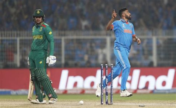 Mohammed Siraj Net Worth - Wiki, Age, Weight and Height, Relationships, Family, and More