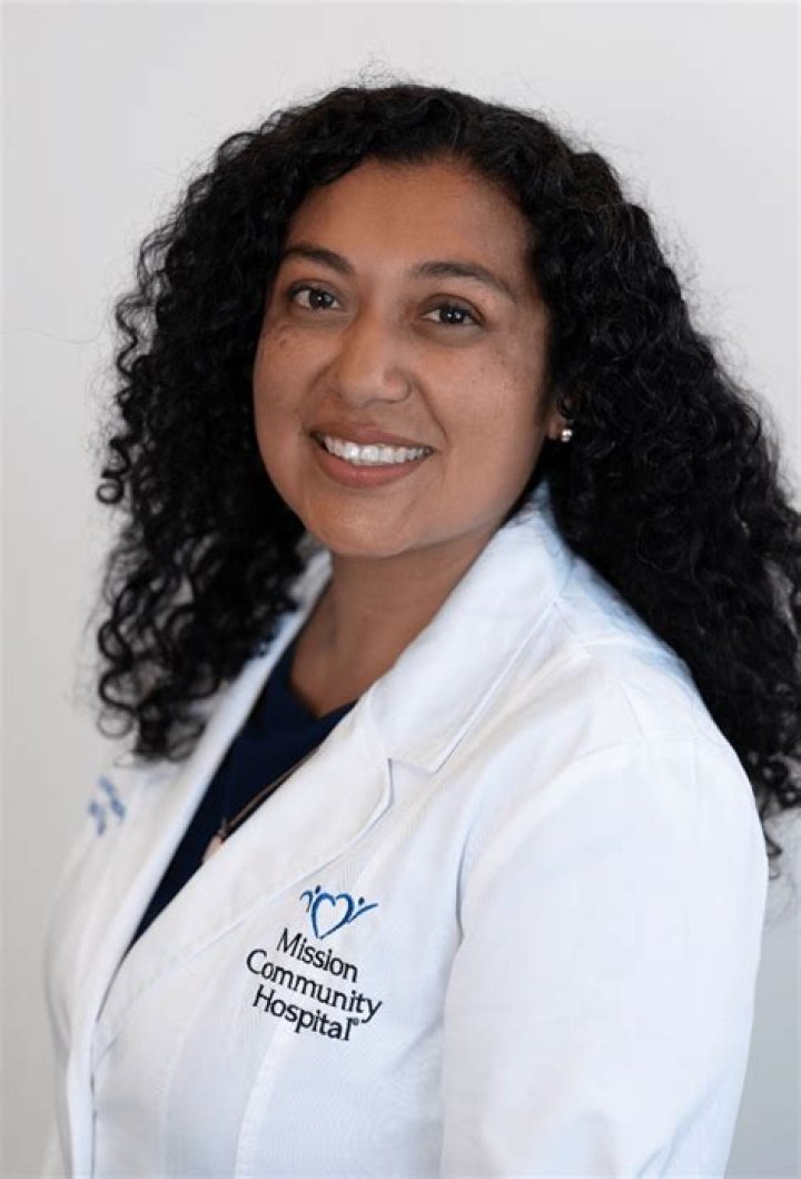 Monique Gonzalez - Age, Family, Bio