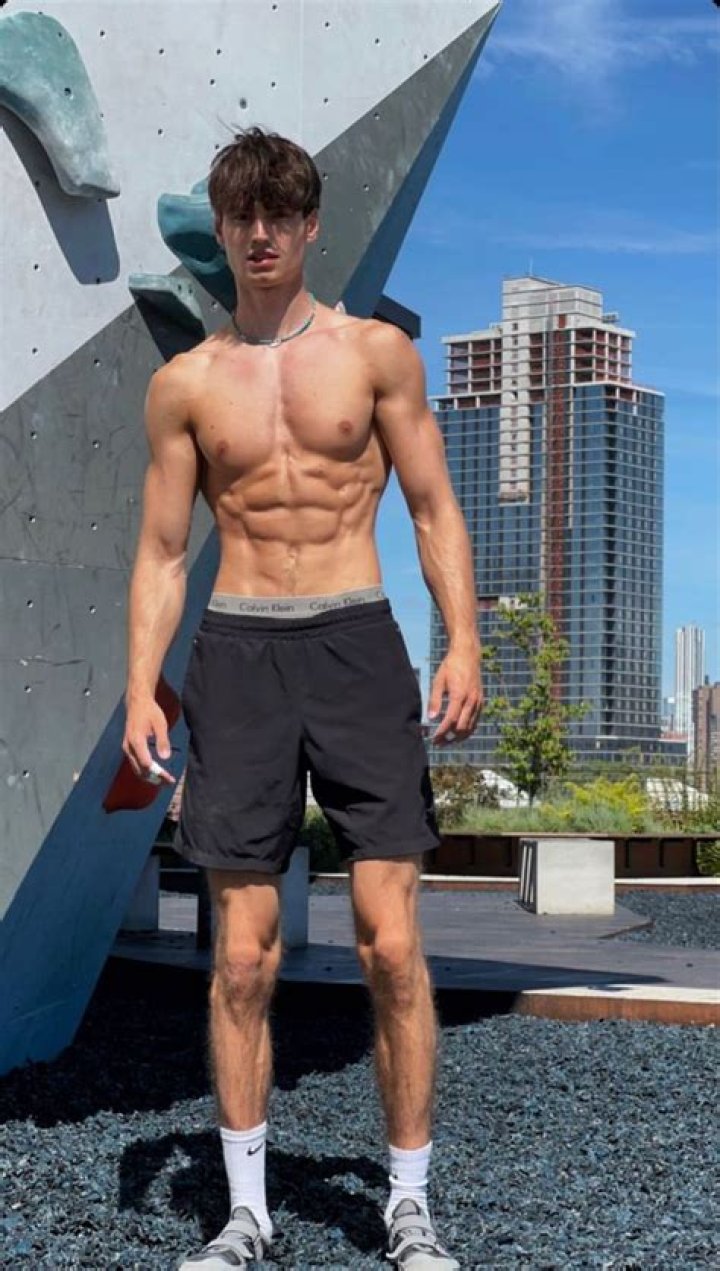 Moritz Hau Height, Weight, Net Worth, Age, Birthday, Wikipedia, Who, Nationality, Biography