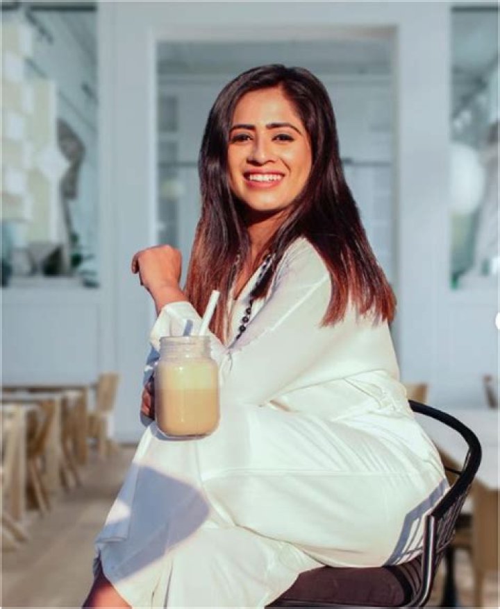 Mrinalini Tyagi Height, Weight, Net Worth, Age, Birthday, Wikipedia, Who, Instagram, Biography