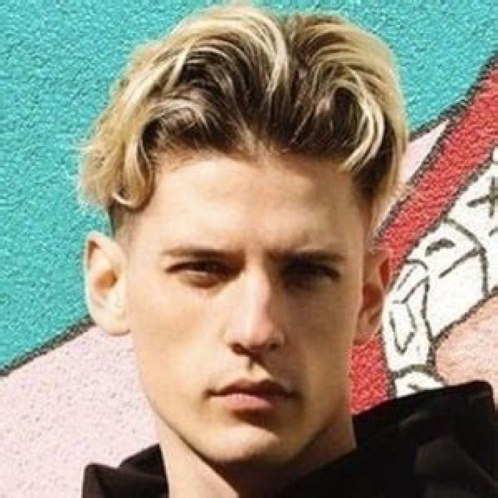 Nate Hill - Age, Family, Bio