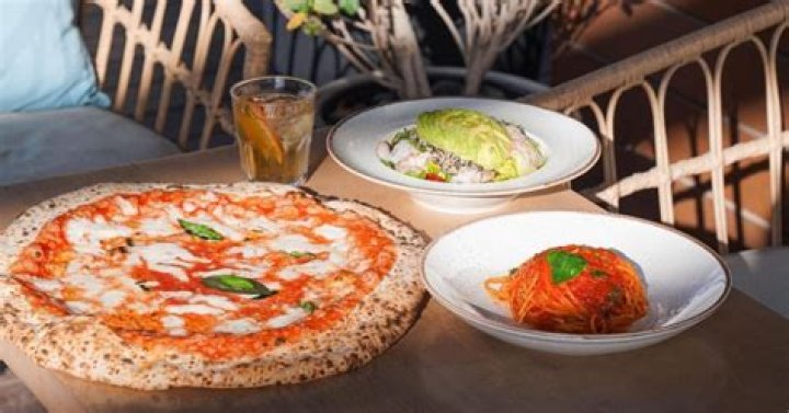 Neapolitan legendary pizza house L’Antica Pizzeria da Michele opens on 9 May 2019 in Hollywood!