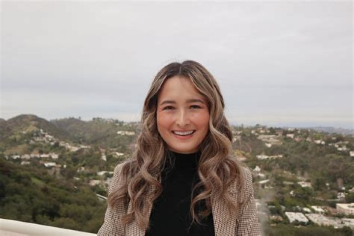 Neil Gaiman - Age, Family, Bio