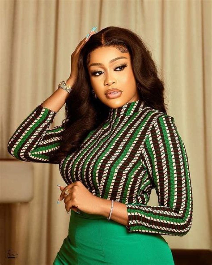 
Nenye Uche Height, Weight, Net Worth, Age, Birthday, Wikipedia, Who, Nationality, Biography 