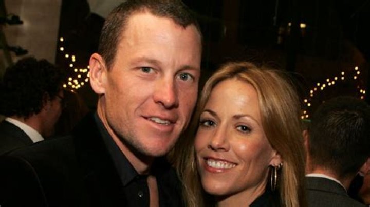 New theory: Lance Armstrong dumped Sheryl Crow due to bad mojo