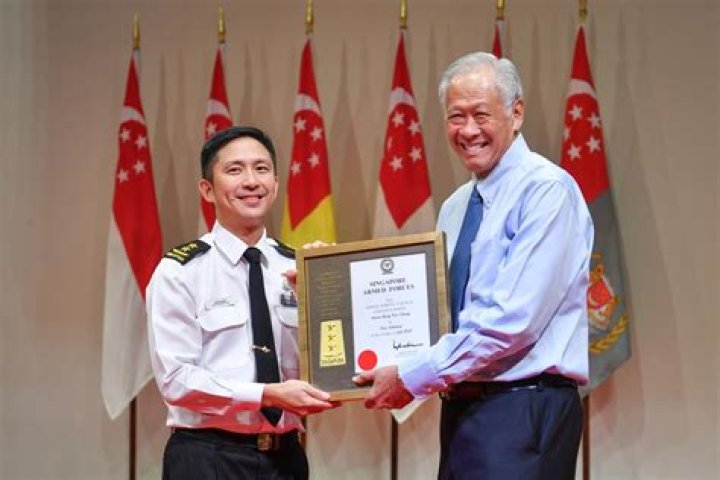 
Ng Eng Hen Height, Weight, Net Worth, Age, Birthday, Wikipedia, Who, Instagram, Biography 