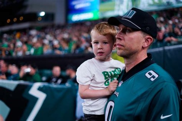 Nick Foles Children: Duke Nathan Foles, Lily James Foles