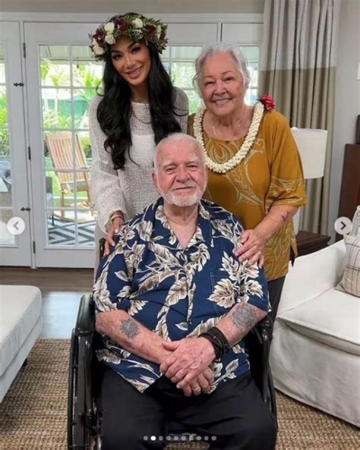 Nicole Scherzinger's Mother Rosemary Elikolani's Living Blissful Married Life With Gary Scherzinger