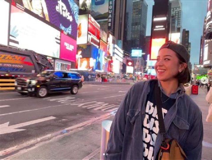 Nina Oyama Partner – Who Is She Dating In 2023? Age and Wikipedia