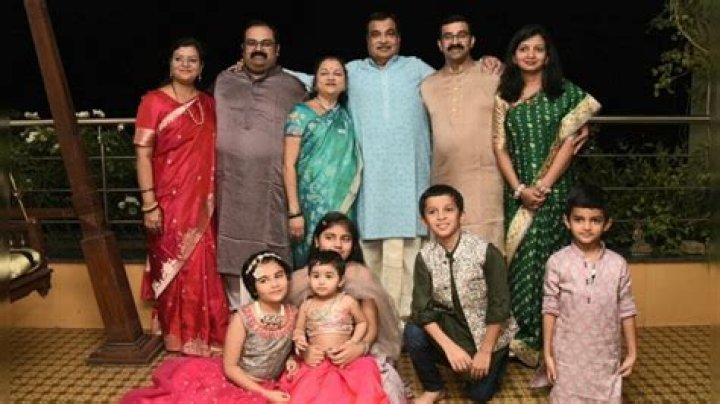 Nisha Sarang Height, Weight, Net Worth, Age, Birthday, Wikipedia, Who, Instagram, Biography